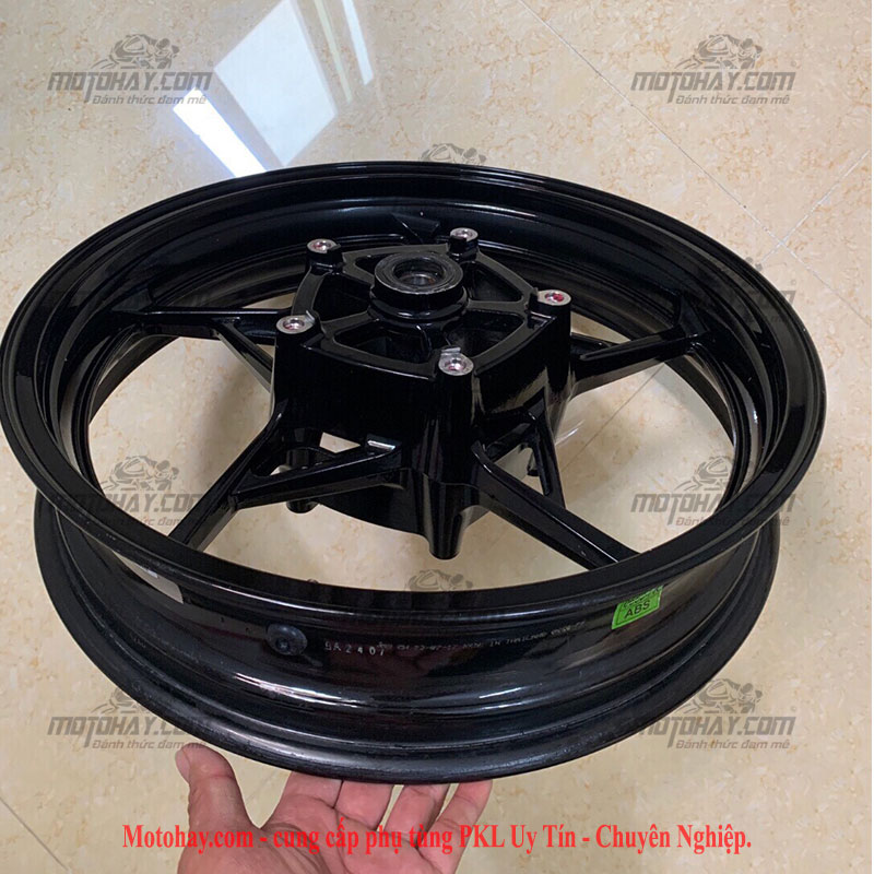 vanh-truoc-z650-ninja650